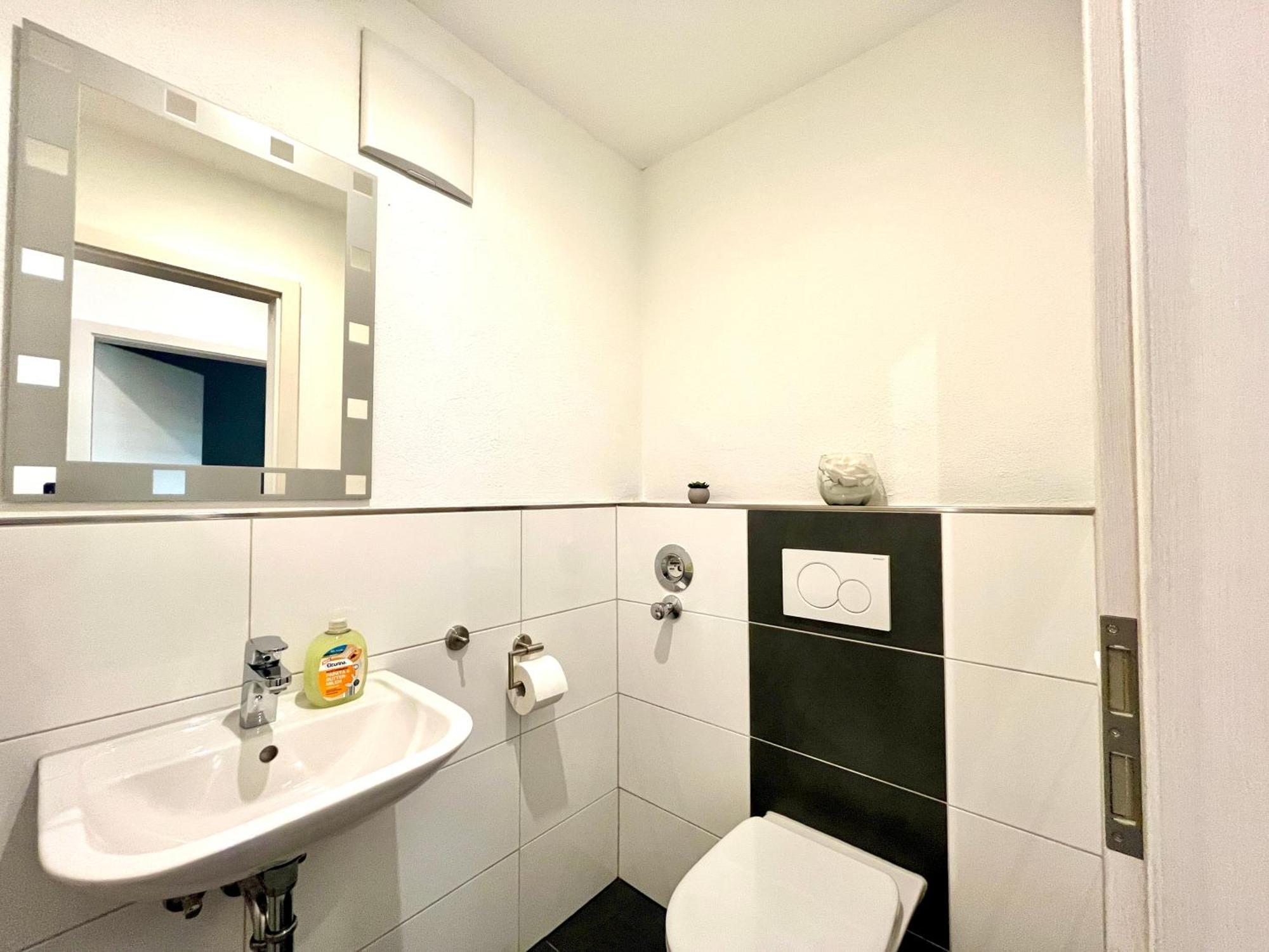 Moseltraum, 1-6 Pers, Mit 3 Schlafzimmer Und Panoramabalkon Apartment *